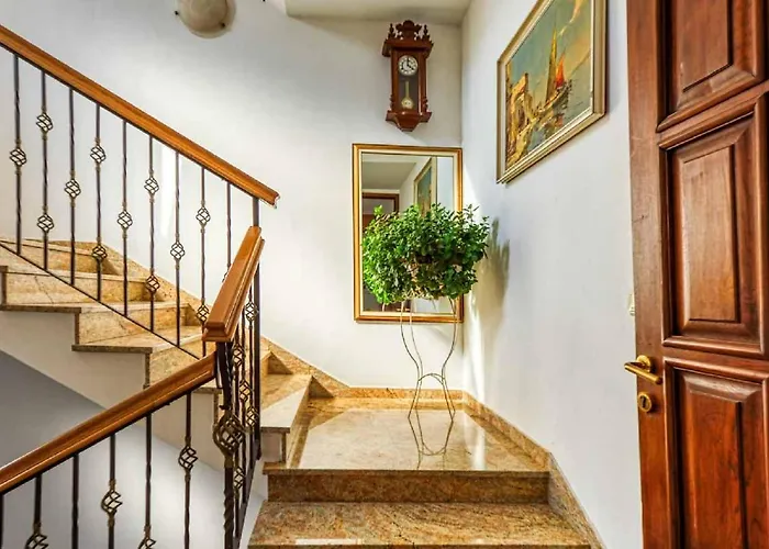 Vesna 1 With Terrace Ρόβινι