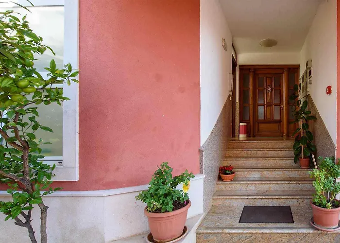 Vesna 1 With Terrace Rovinj