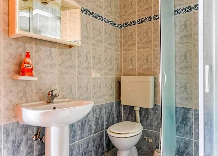 Vesna 1 With Terrace *