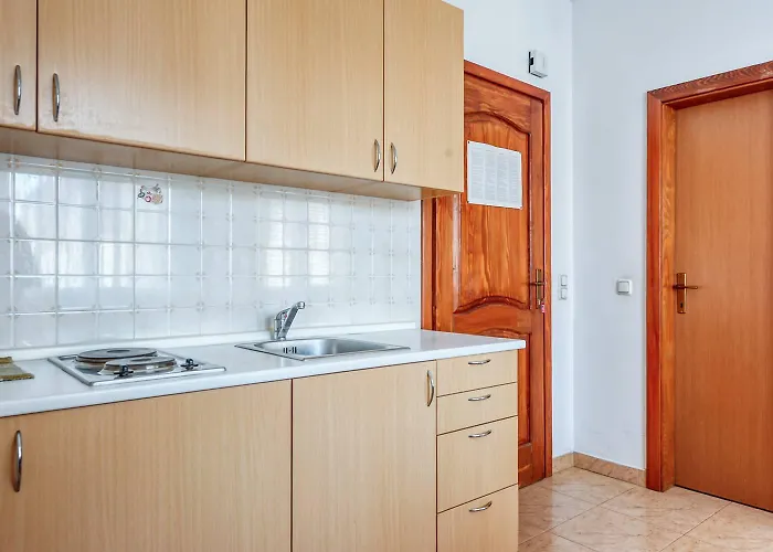 Vesna 1 With Terrace Apartmán